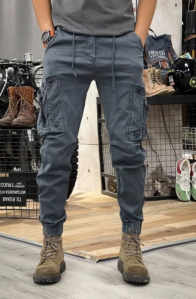Lucas - Slim Fit Cargo Pants with Practical Pockets