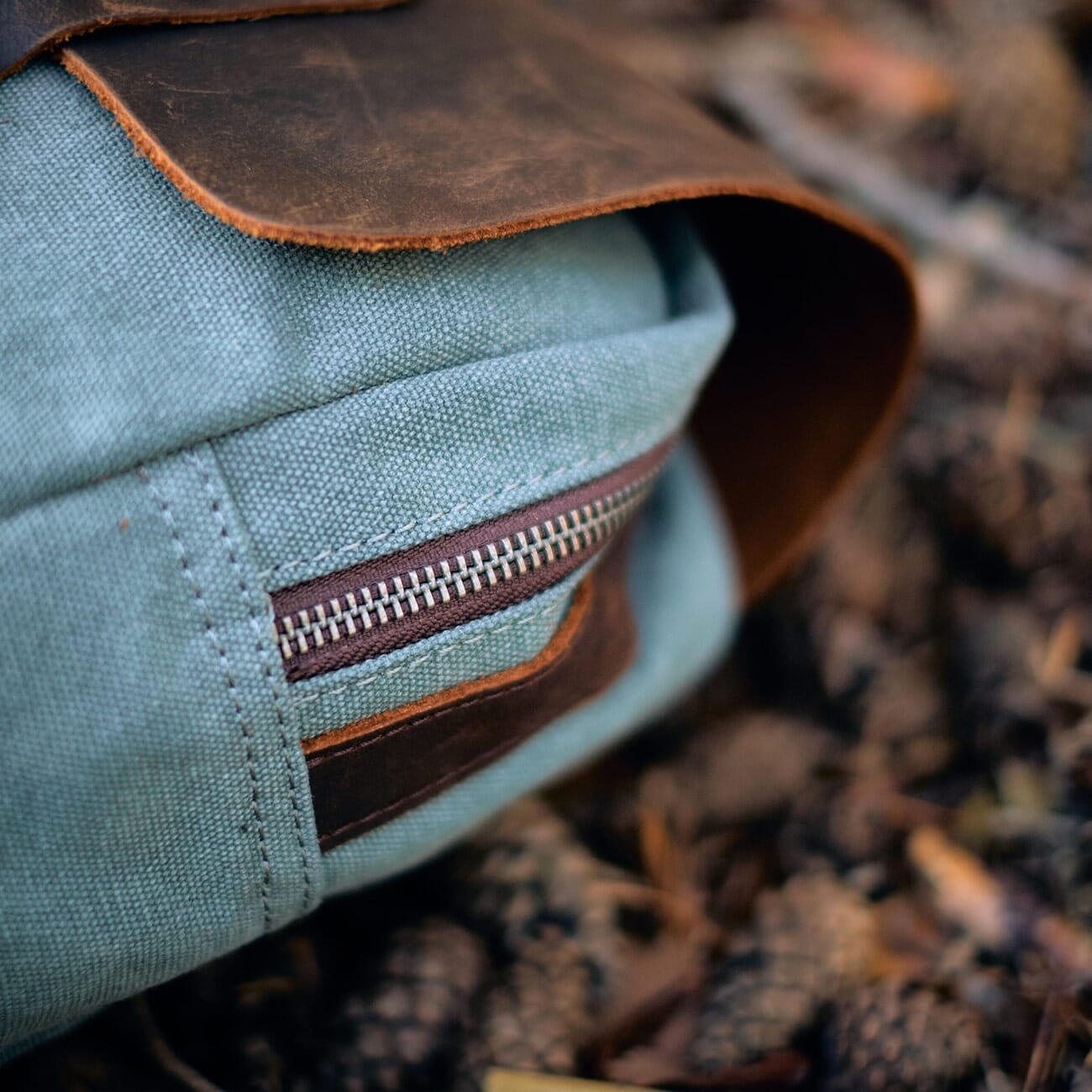 Canvas Laptop Backpack | SAGUENAY