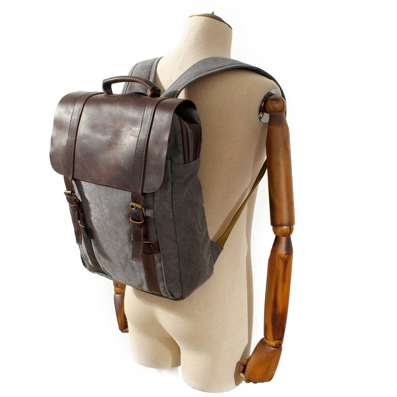 Vintage Canvas Backpack | MILWAUKEE