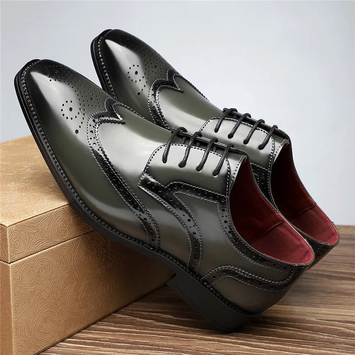 Tyron Oxfords