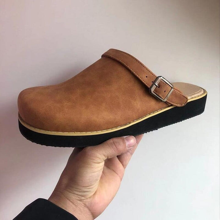 Larsen Comfort-Leather Slides