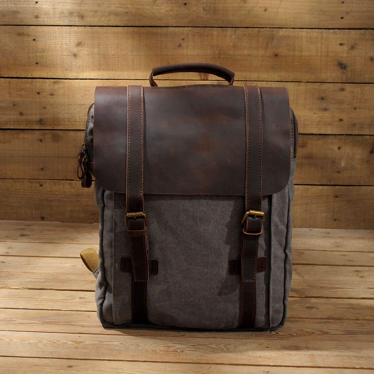 Vintage Canvas Backpack | MILWAUKEE